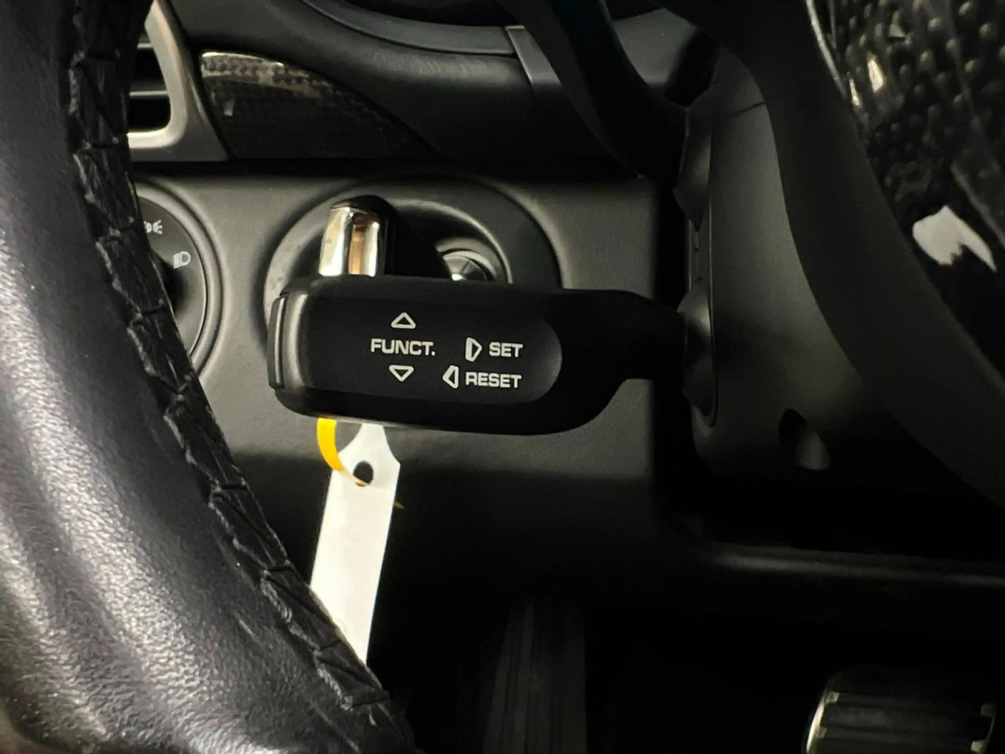Porsche 997 997 phase 2 Carrera 4S Cabriolet Cuir Gps Carnet c — photo 12