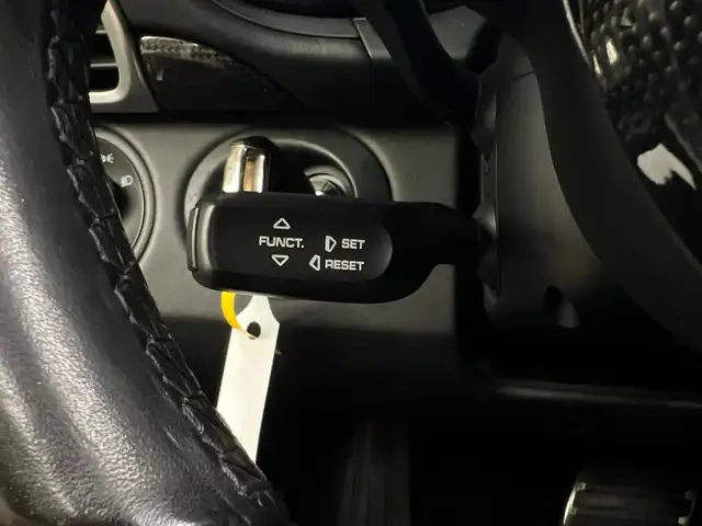 Porsche 911 view 12