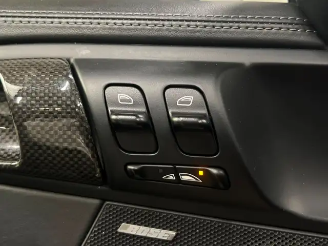 Porsche 911 view 14