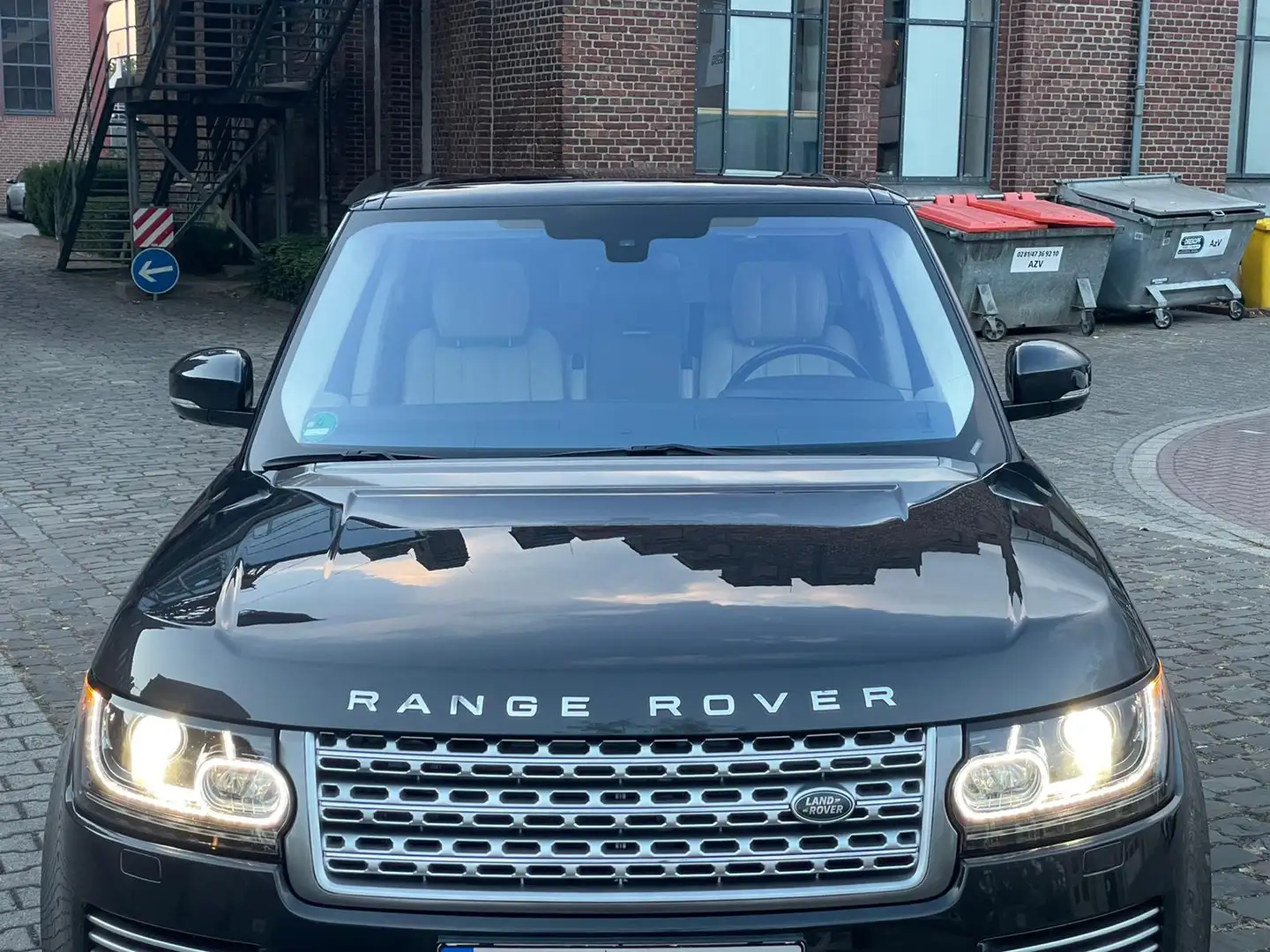 Land Rover Range Rover Range Rover 4,4 SDV8 Autobiography Autography Grau - 2