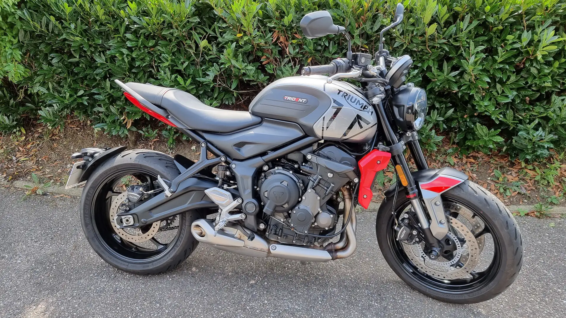 Triumph Trident 660 Fekete - 1