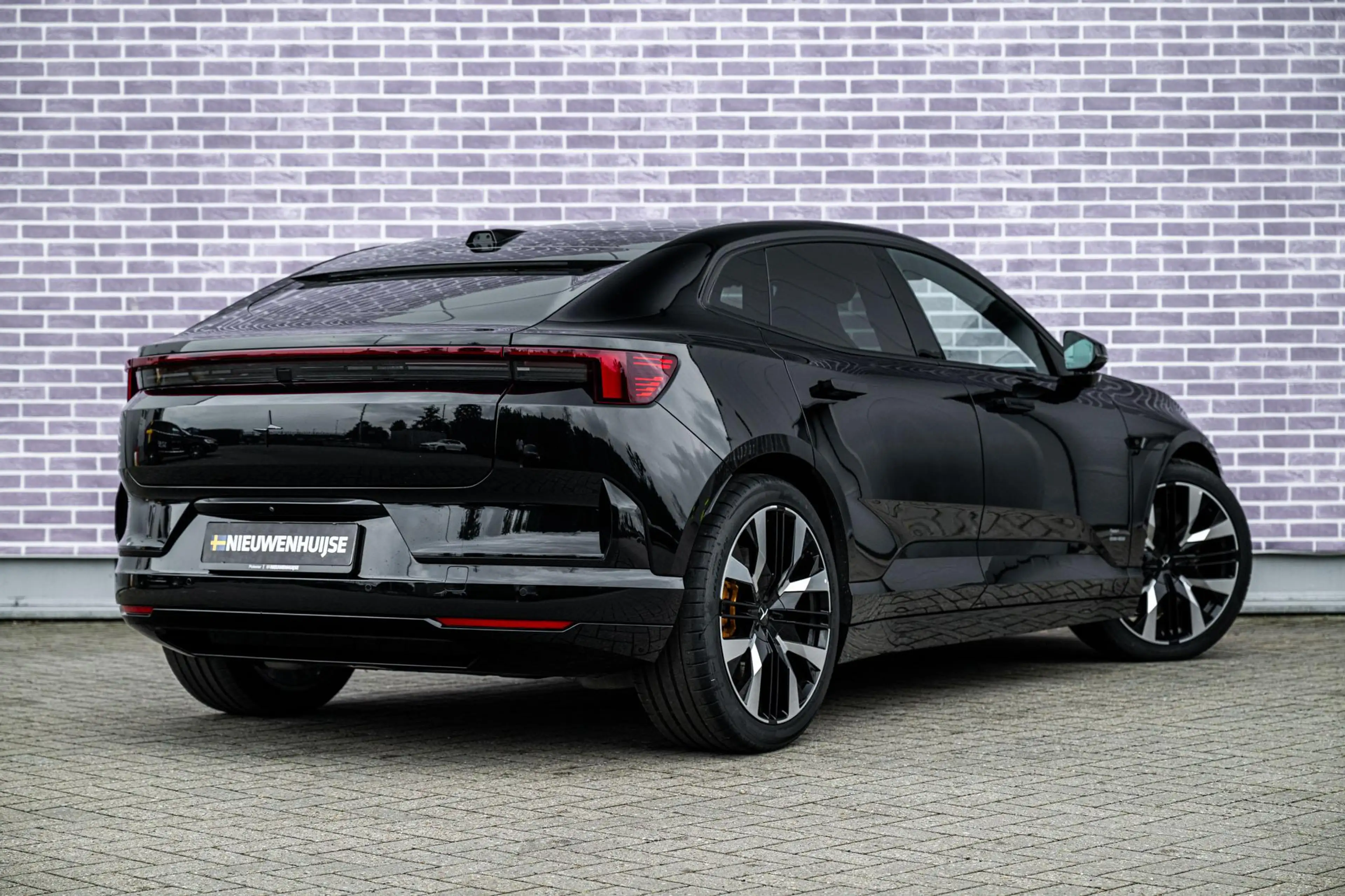 Polestar 4 Long Range Single motor 100 kWh | 22kW lader | War — photo 2