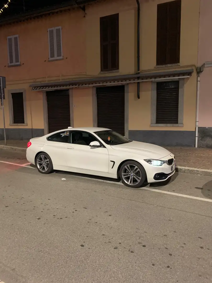 BMW 420 420d Coupe Sport Bianco - 2