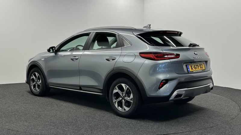 Kia XCeed 1.0 T-GDi ComfortLine CAMERA CARPLAY NAVI CRUISE E — photo 4