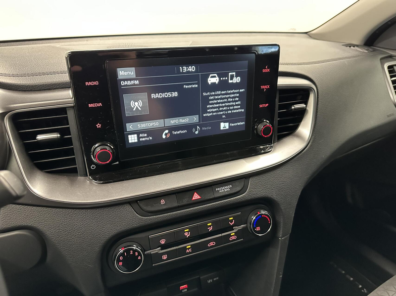 Kia XCeed 1.0 T-GDi ComfortLine CAMERA CARPLAY NAVI CRUISE E — photo 28