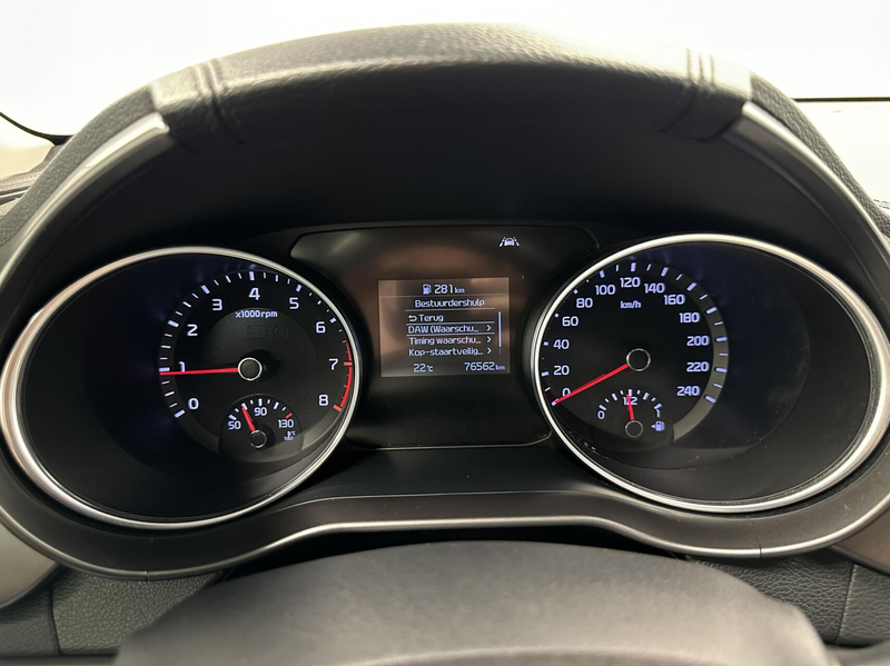Kia XCeed 1.0 T-GDi ComfortLine CAMERA CARPLAY NAVI CRUISE E — photo 24
