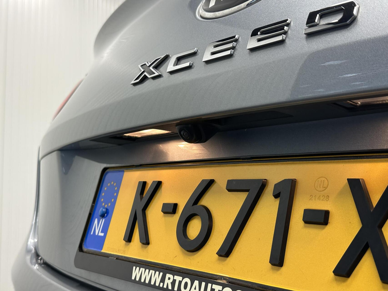 Kia XCeed 1.0 T-GDi ComfortLine CAMERA CARPLAY NAVI CRUISE E — photo 10