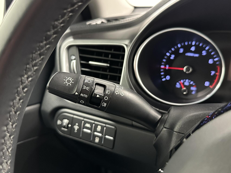 Kia XCeed 1.0 T-GDi ComfortLine CAMERA CARPLAY NAVI CRUISE E — photo 21