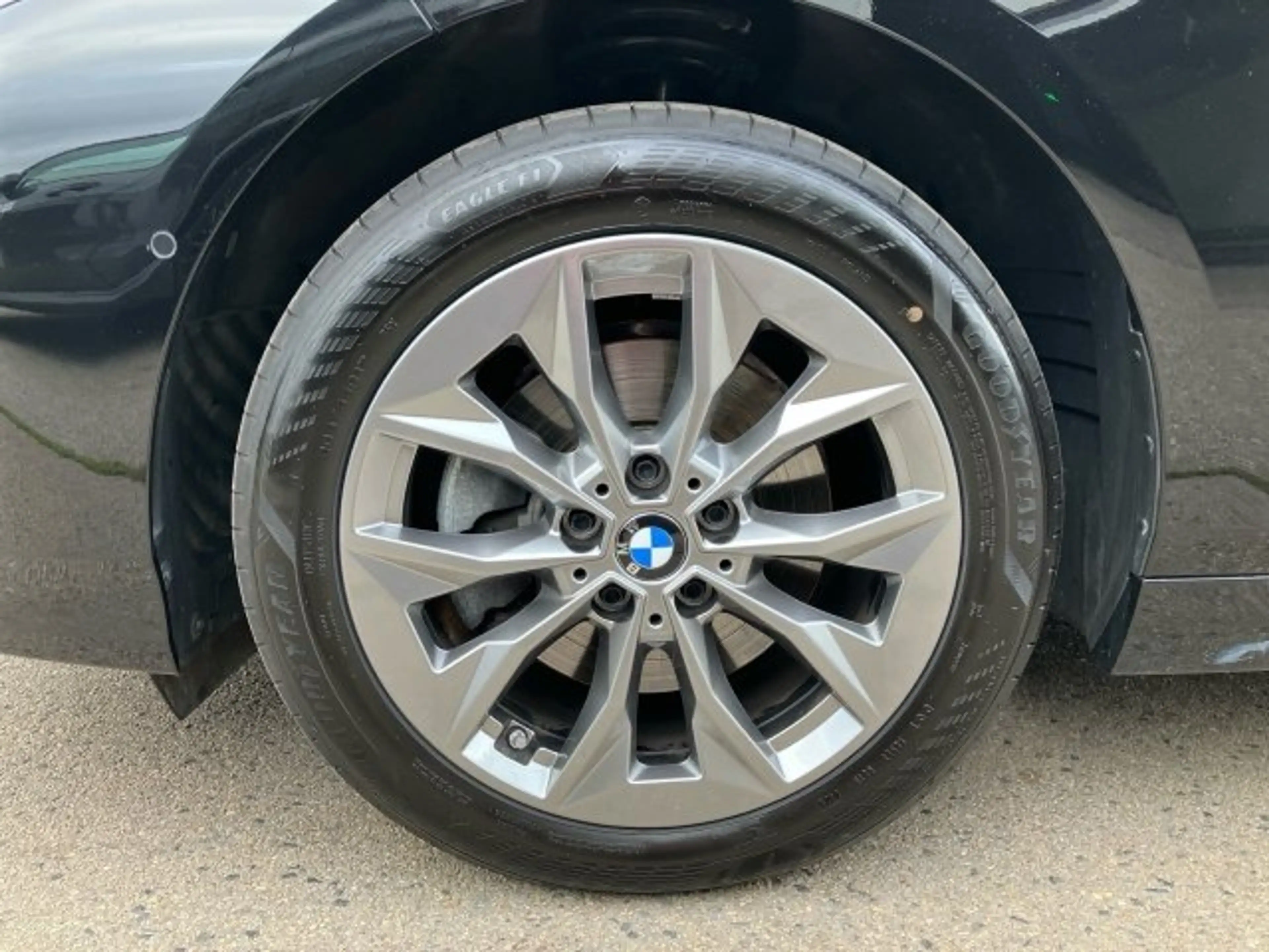 BMW 116 F70 — photo 8