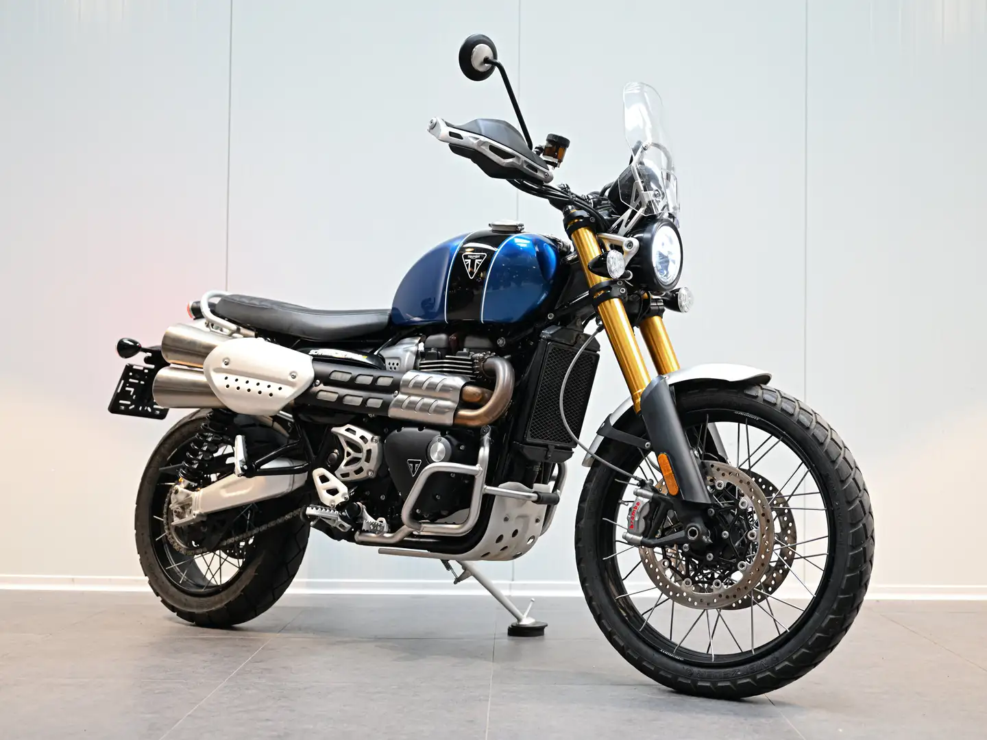 Triumph Scrambler 1200 XE OHLINS - 1 An de Garantie Blauw - 1