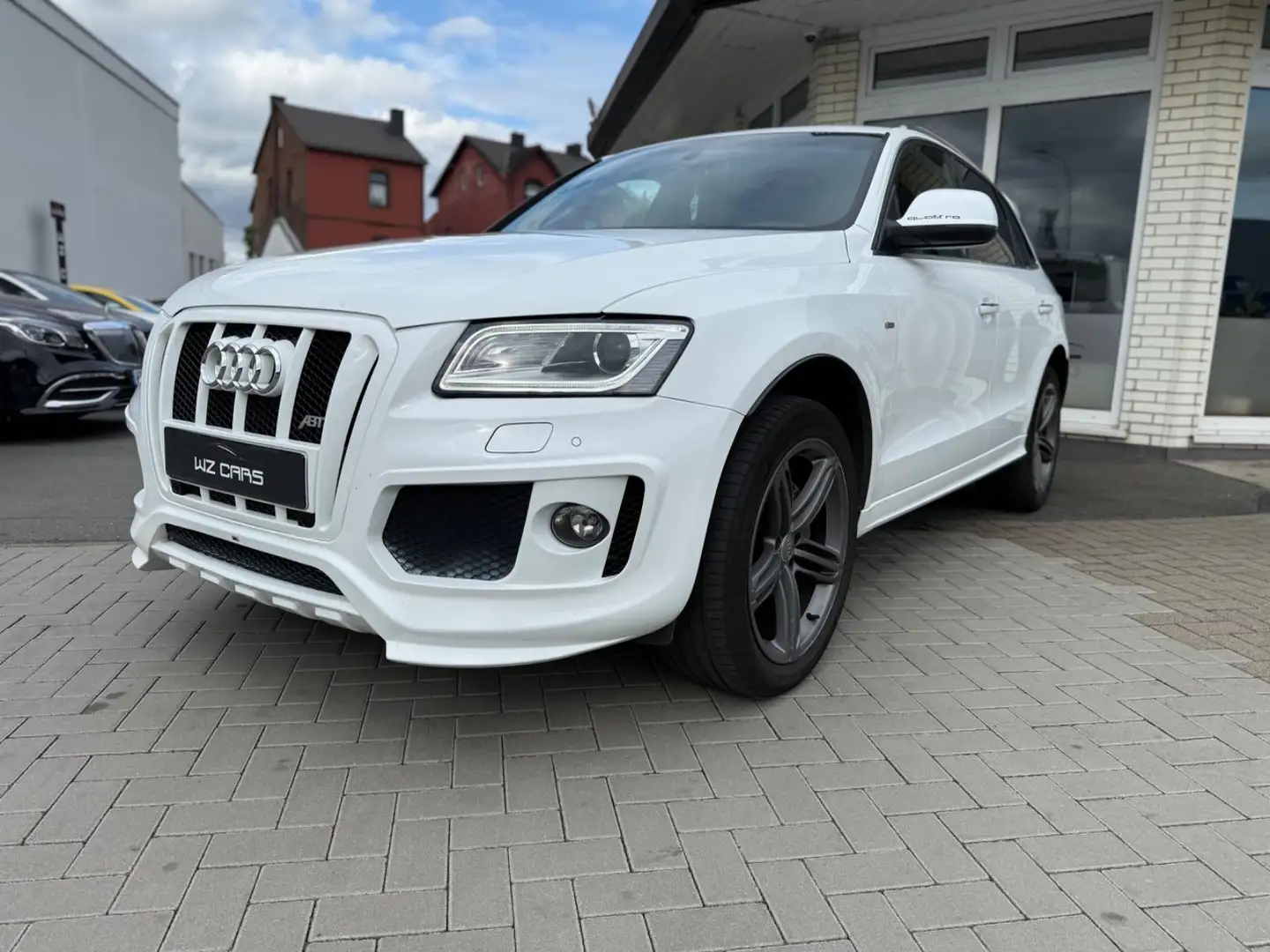 Audi Q5 2.0 TFSI quattro ABT NAVI PDC KEYLESS Weiß - 1