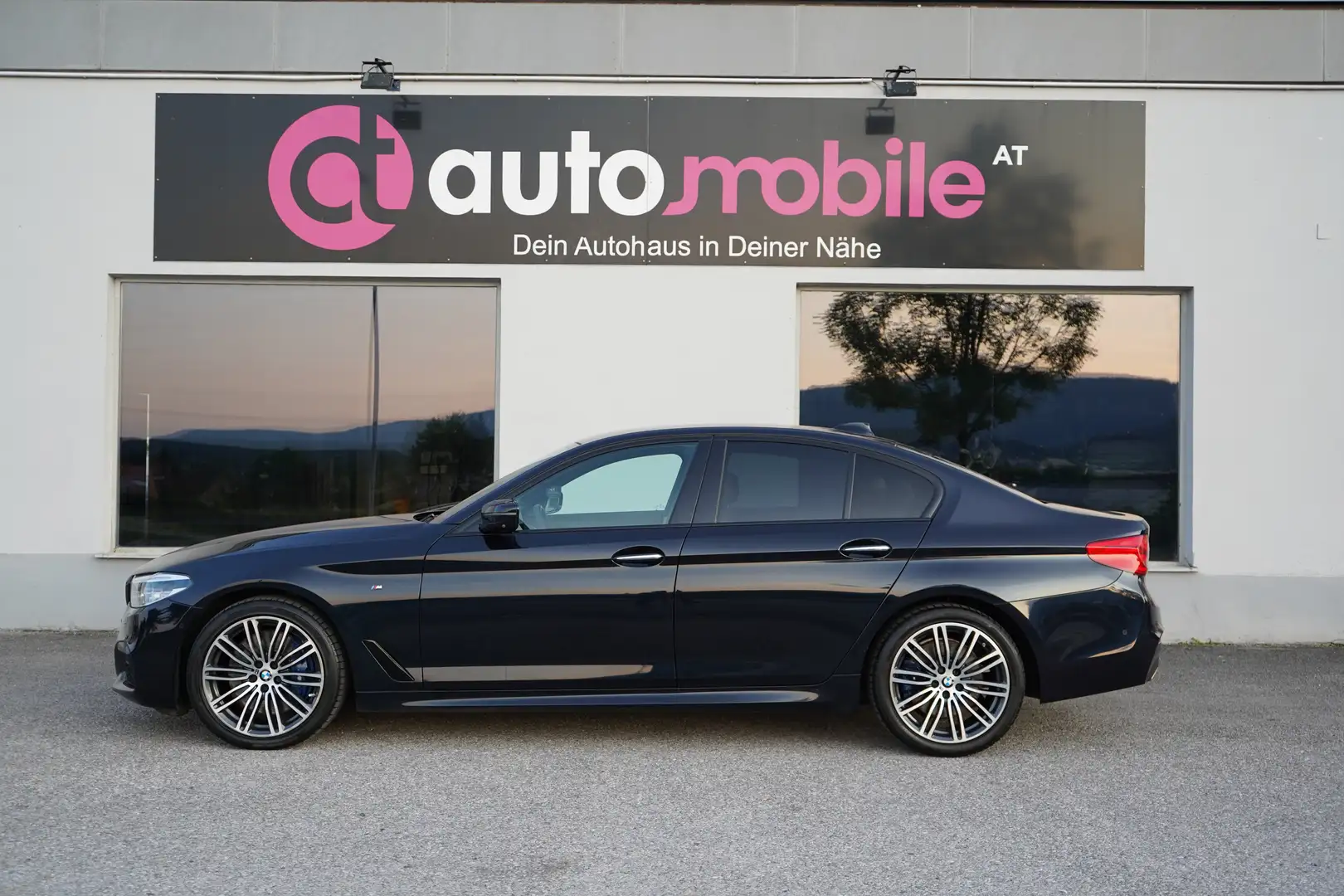 BMW 540 540 d xDrive M Sport Zwart - 2