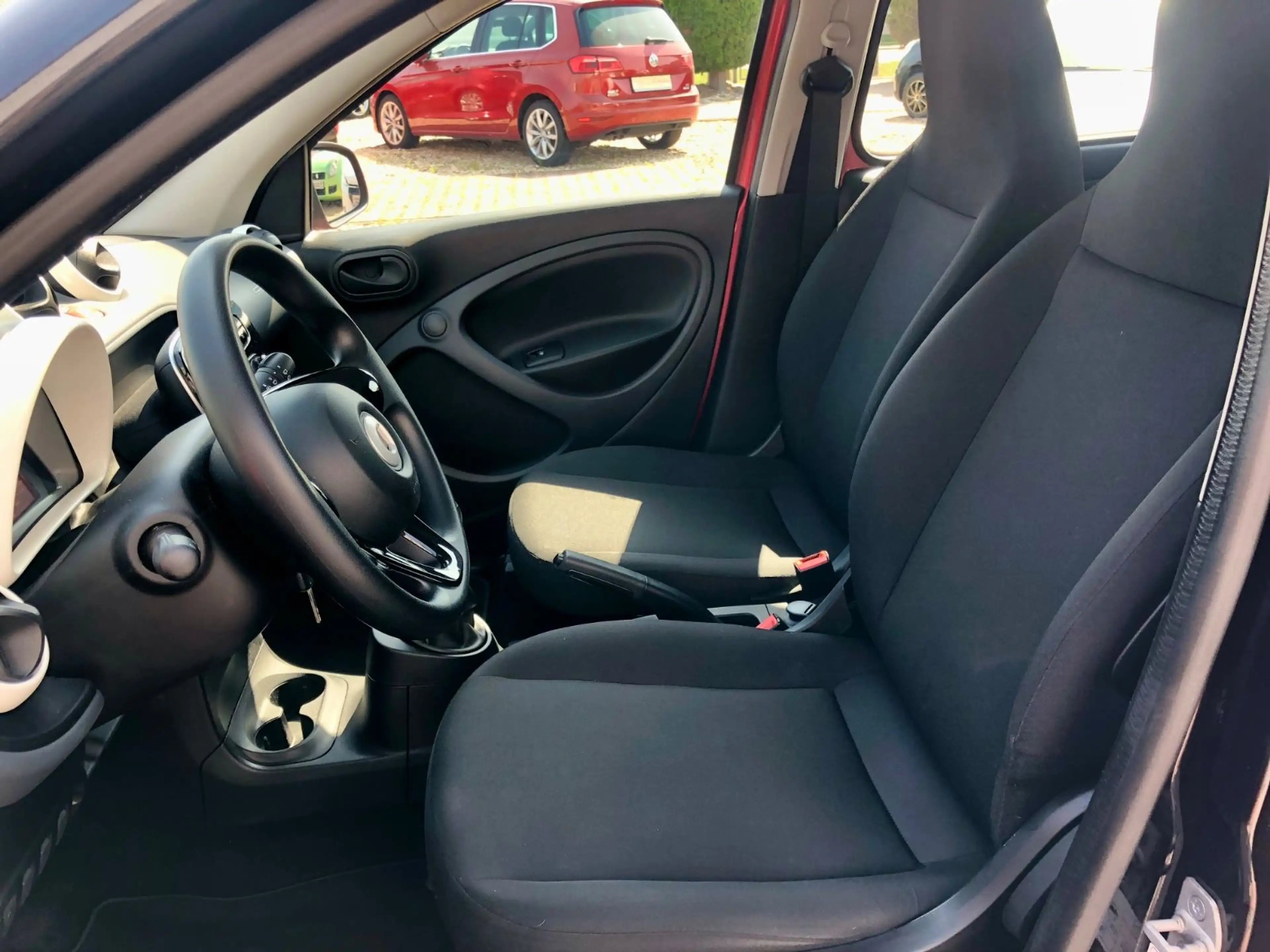 smart forFour forfour Basis 52kW — photo 13