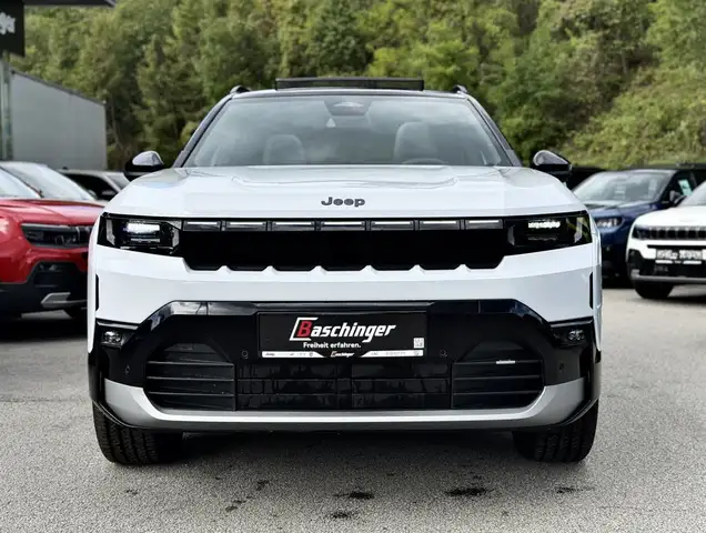 Jeep Compass view 2
