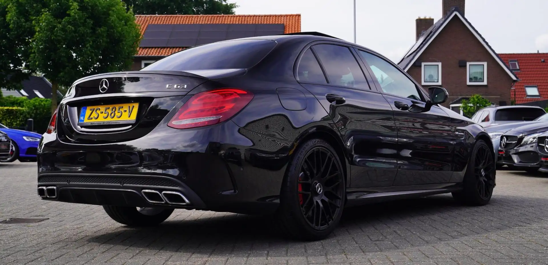 Mercedes-Benz C 63 AMG | Panorama | Luxe leder | Burmester sound system | Czarny - 2