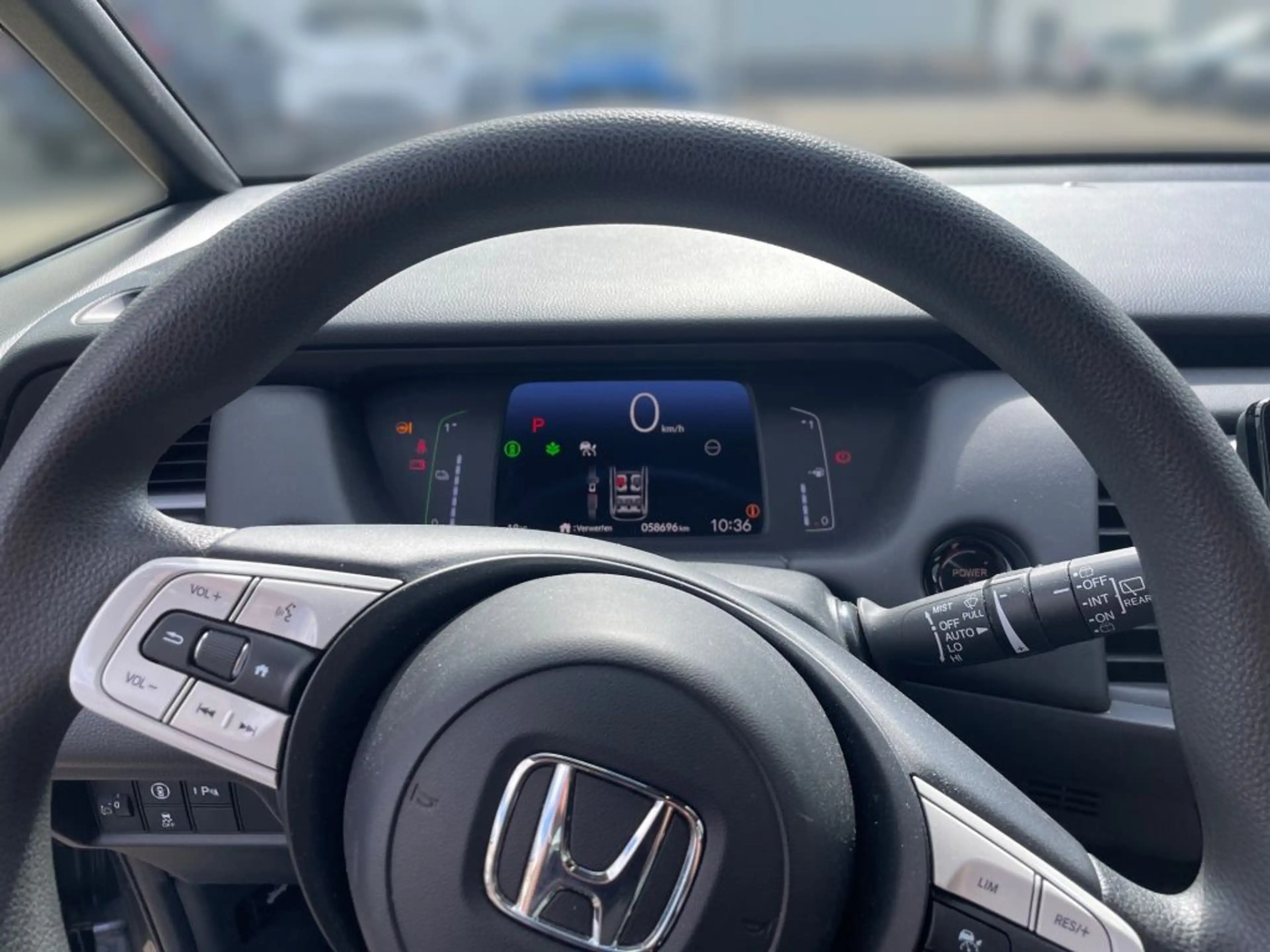 Honda Jazz 1.5 i-MMD Hybrid e-CVT Elegance — photo 8