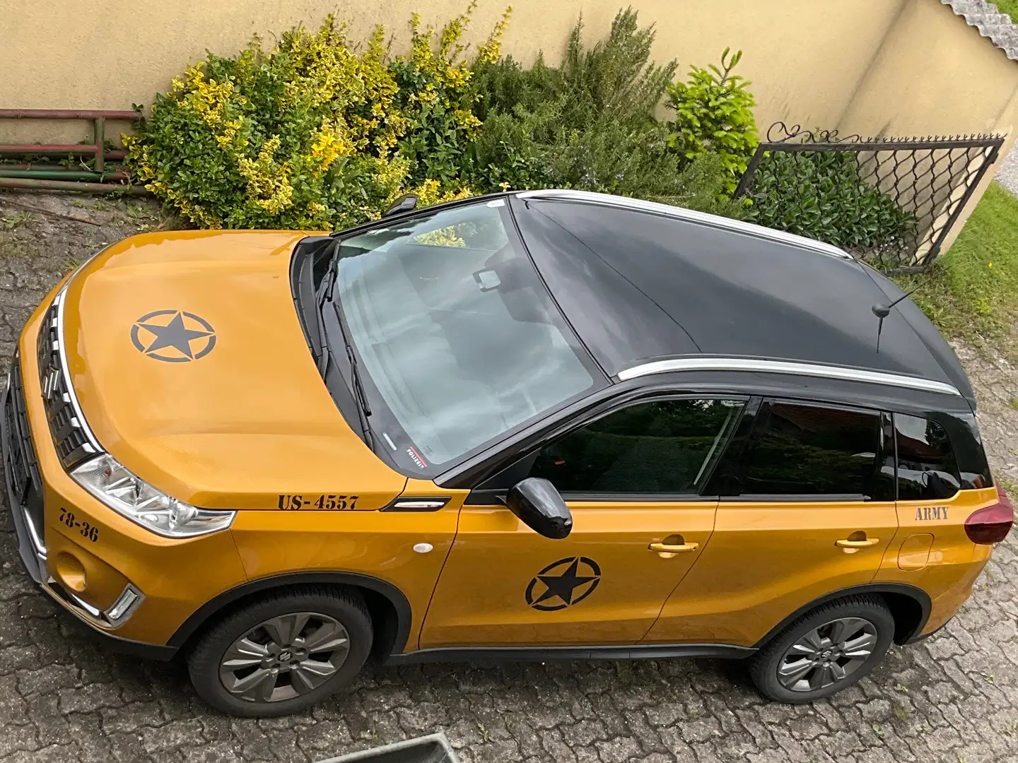 Suzuki Vitara Vitara 1,0 DITC Boosterjet,ALLGRIP, Flash Gold - 1