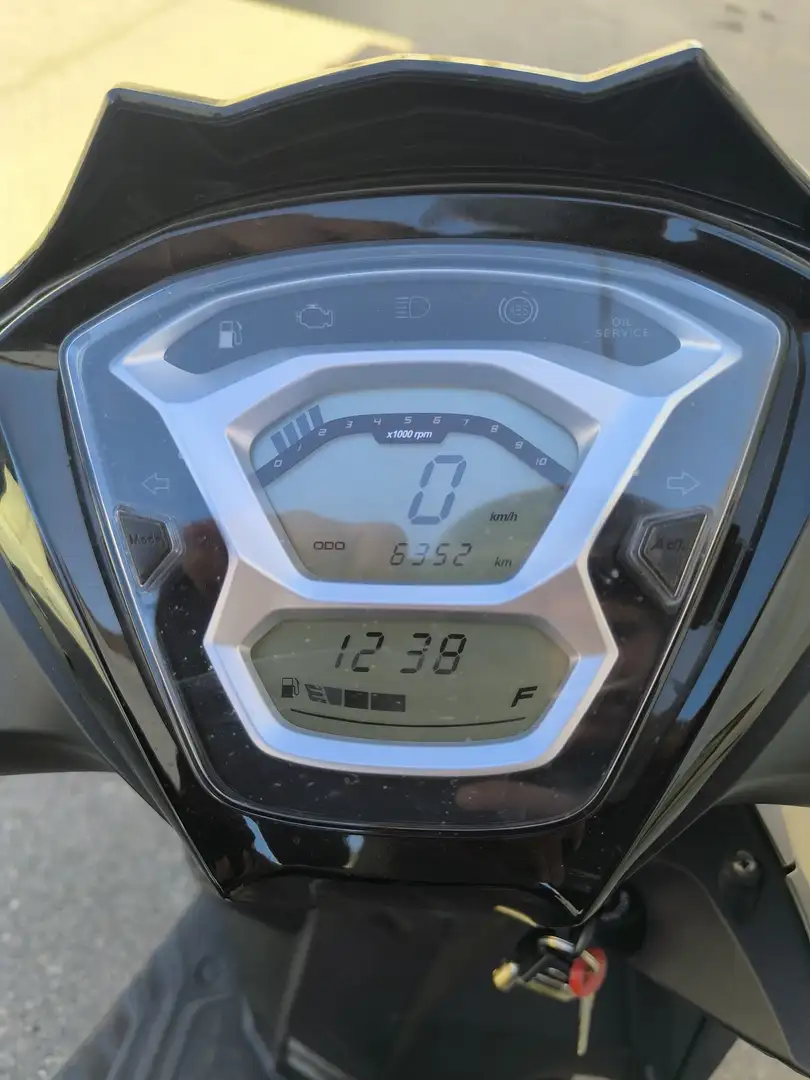 Kymco Agility 125 Baúl Shad, ABS,luces led cuadro digital - 1