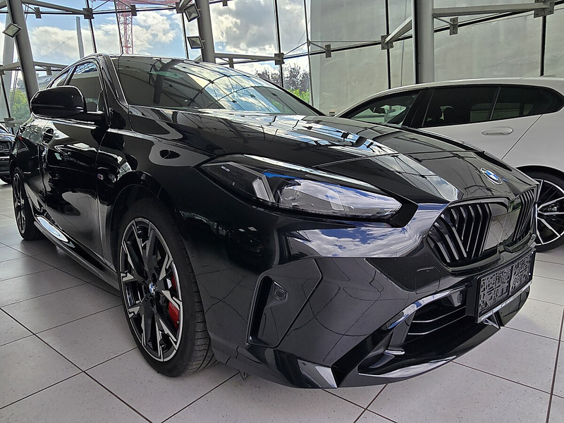 BMW 120 i Aut. F70 "M Sportpaket Pro" Head-Up/Panorama/... — photo 4