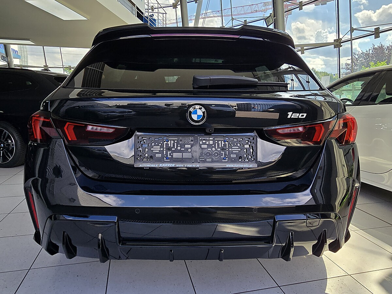 BMW 120 i Aut. F70 "M Sportpaket Pro" Head-Up/Panorama/... — photo 6