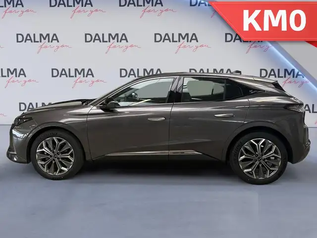 DS Automobiles DS 4 view 2