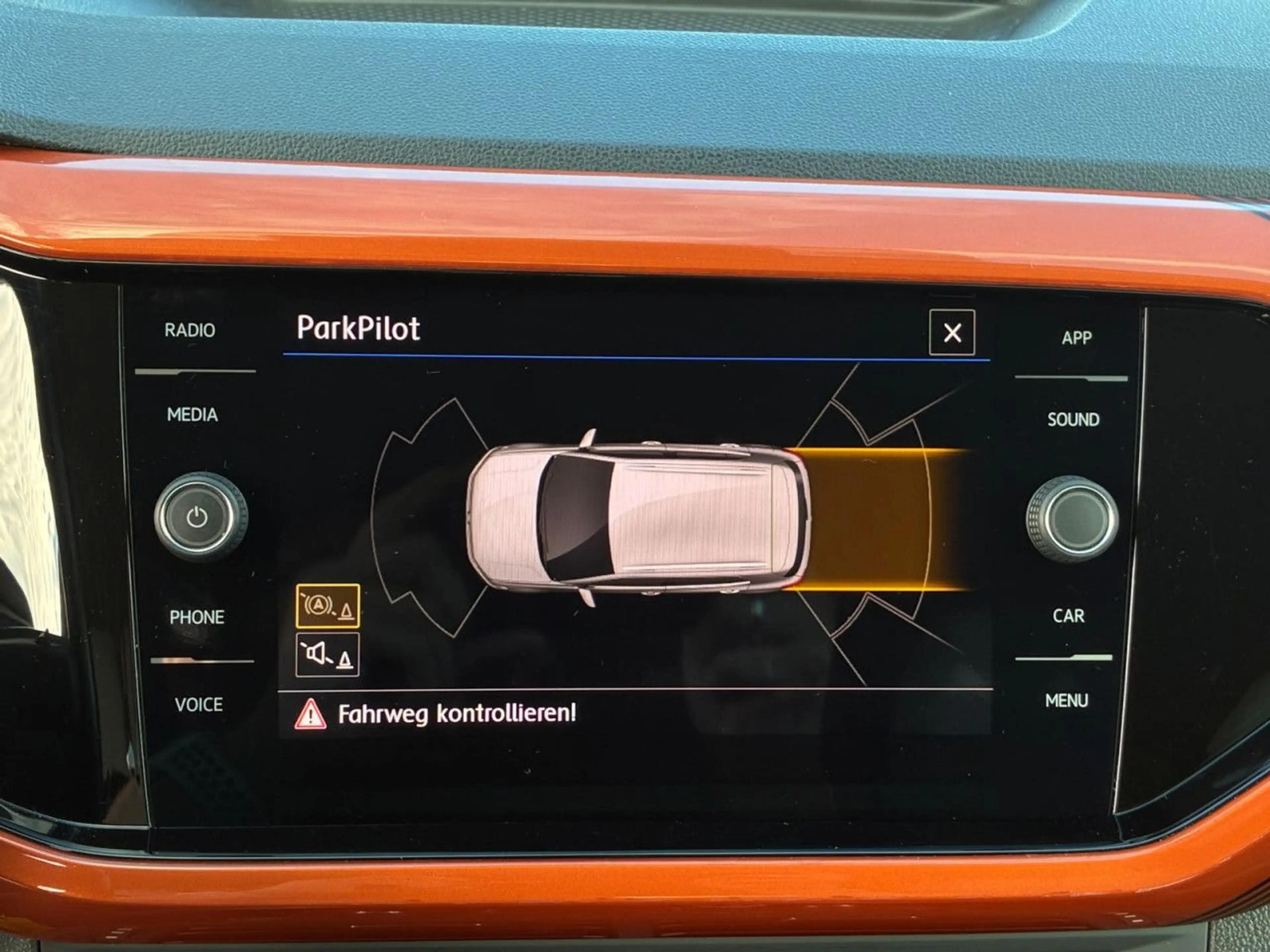 Volkswagen T-Cross 1.0 TSI STYLE LED+APP+AZV Bluetooth Klima — photo 15