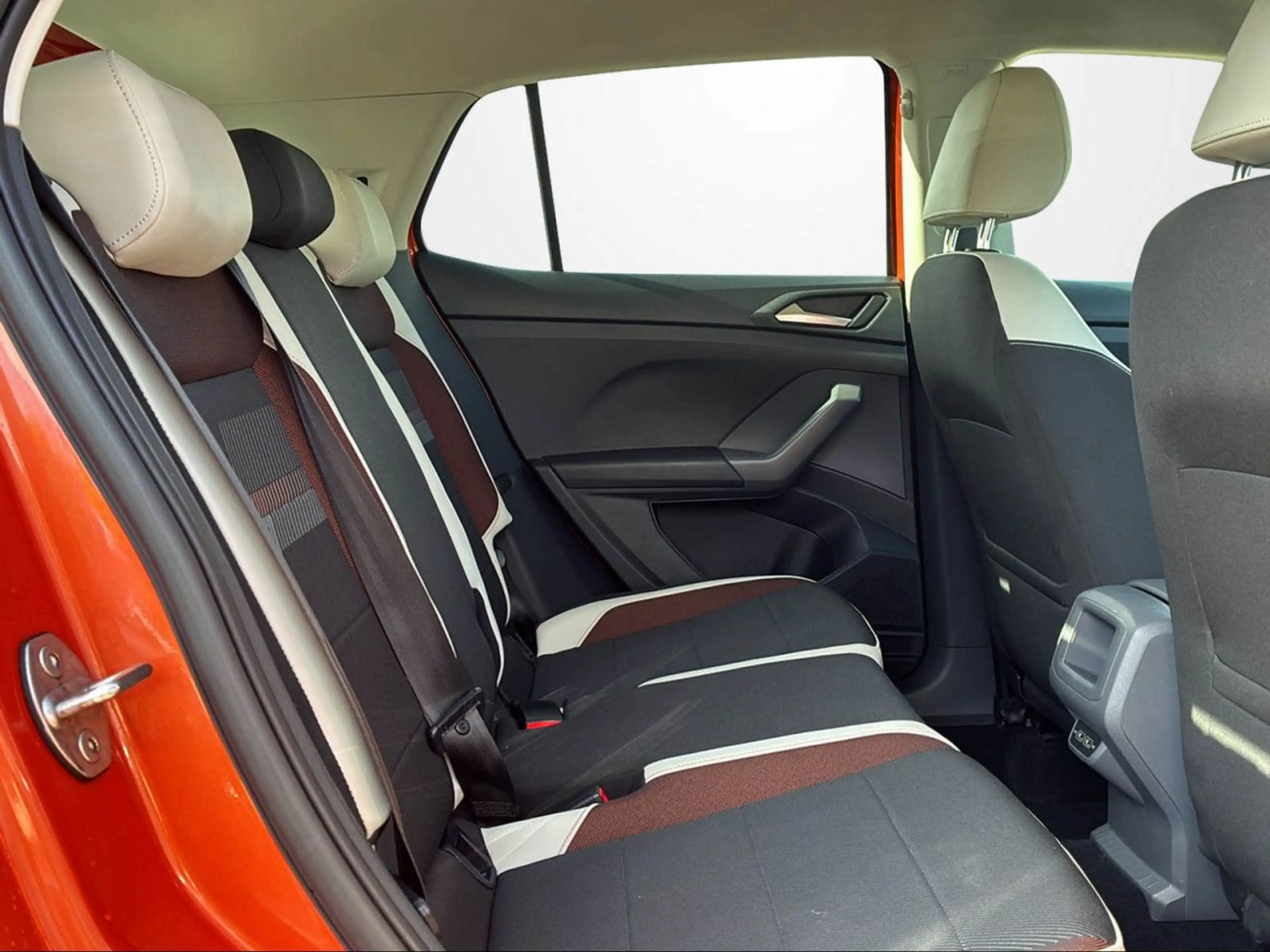 Volkswagen T-Cross 1.0 TSI STYLE LED+APP+AZV Bluetooth Klima — photo 12
