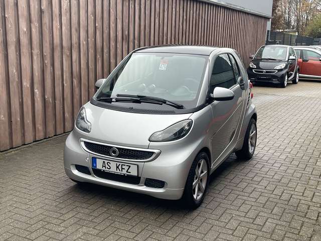 Imagine smart forTwo fortwo coupe SERVO Turbo AppleCarplay
