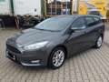 Ford Focus 1,6 TÜV 05/27, Kombilimousine, wenig Kilometer Silber - thumbnail 2