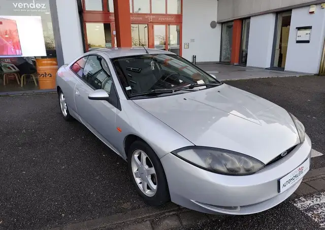 Ford Cougar 2.0 i 16V Coupé 130cv DISTRI FAITE