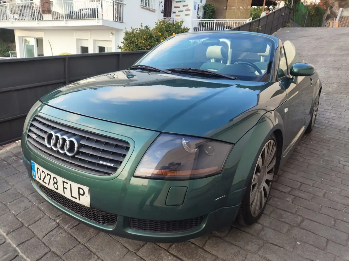Audi TT Roadster 1.8T 5vel. 180 Verde - 1