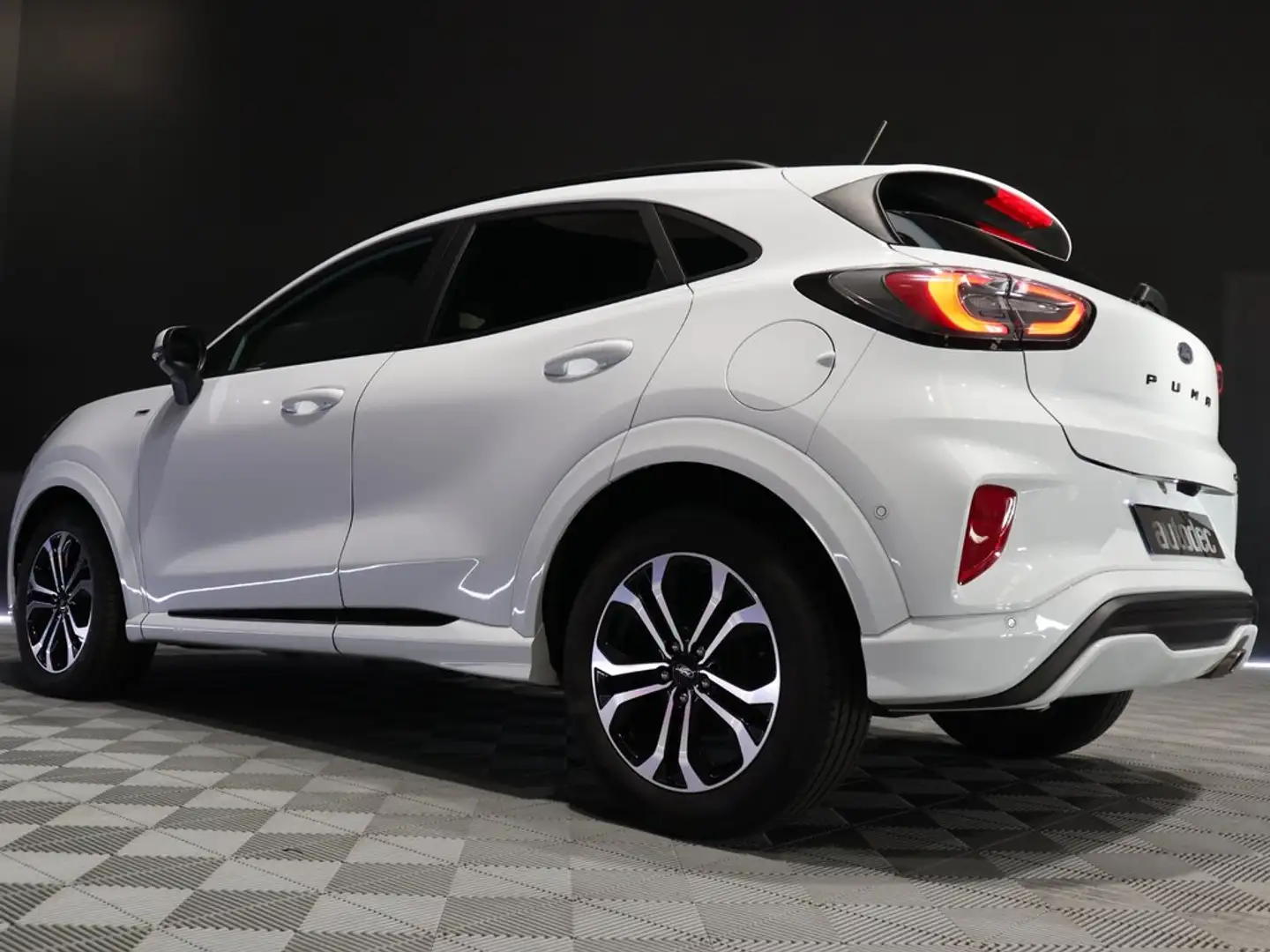 Ford Puma 1.0 EcoBoost 125cv ST-Line MHEV Blanco - 2