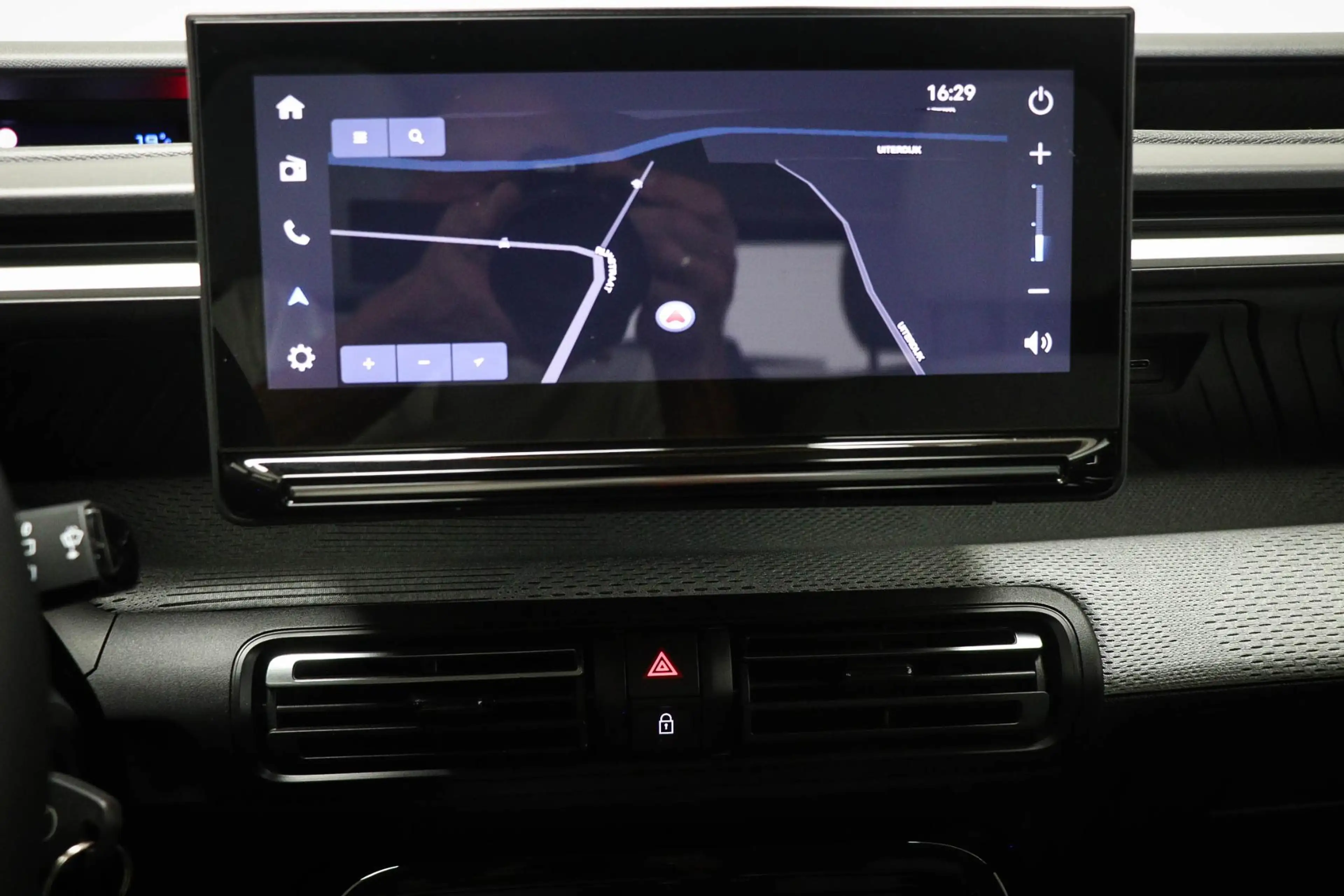 Citroen E-C3 Max 113pk 44 kWh | LED | HALF LEDER | CLIMA | DAB — photo 37
