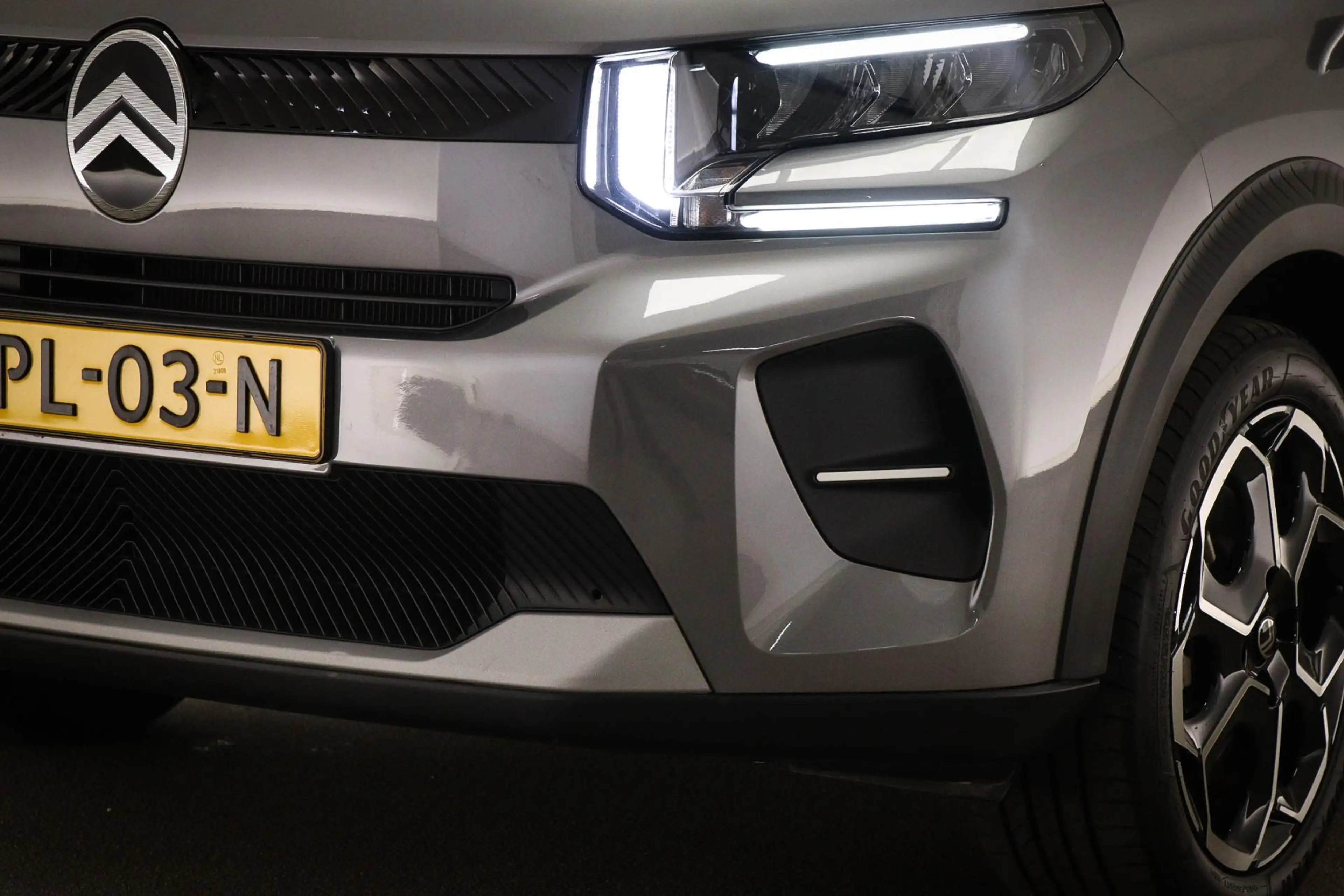 Citroen E-C3 Max 113pk 44 kWh | LED | HALF LEDER | CLIMA | DAB — photo 15