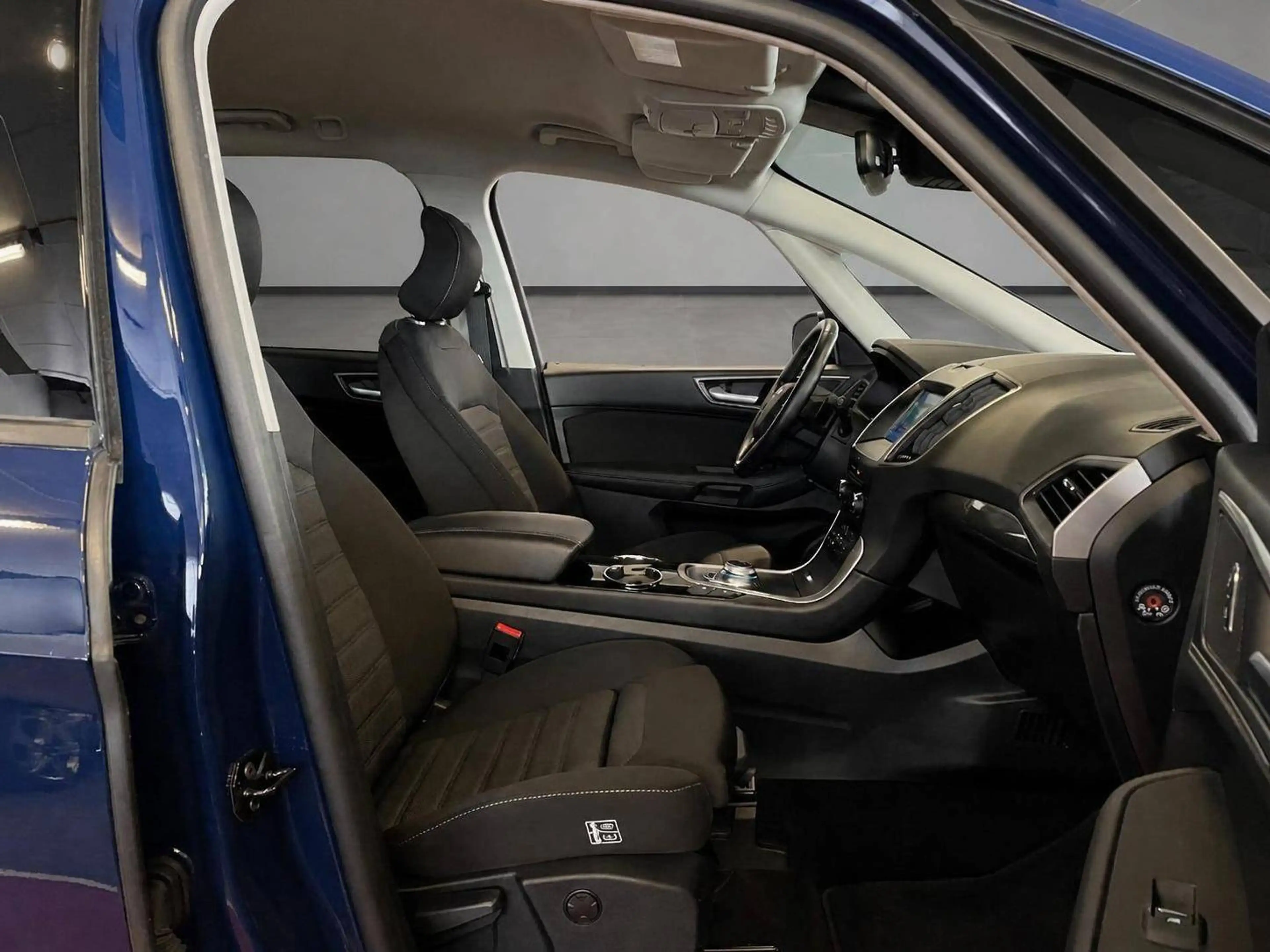 Ford Galaxy Trend//7.Sitz//LED//DAB//Kamera — photo 13