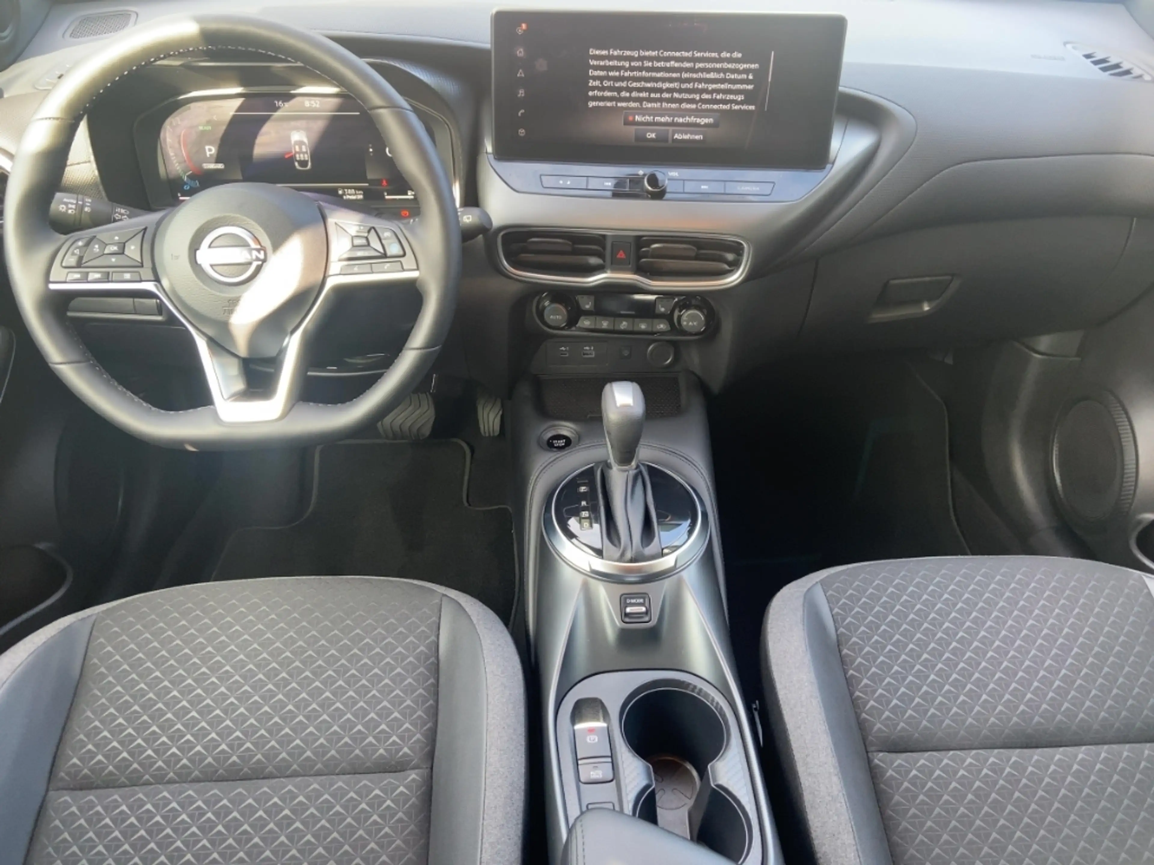 Nissan Juke N-CONNECTA 143PS Automatik NAVI/360°/PRO PILOT/WIN — photo 8