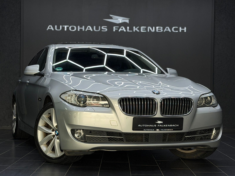 BMW 525 D*LIMOUSINE*SHD*LEDER*MEMORY*19"*HUD*AHK*