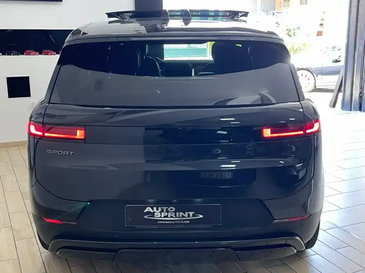 Land Rover Range Rover 2023, foto 6