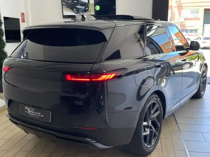 Land Rover Range Rover 2023, foto 5
