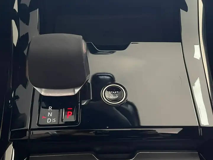 Land Rover Range Rover 2023, foto 36