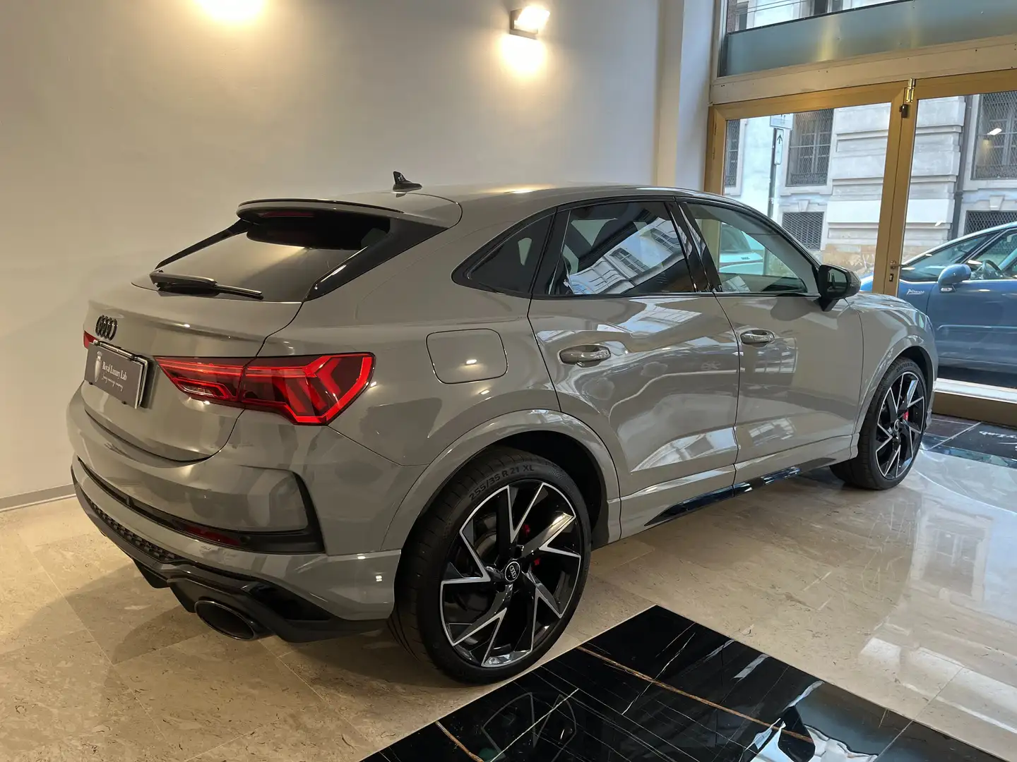 Audi RS Q3 Q3 Sportback RS 2.5 quattro s-tronic Grigio - 2