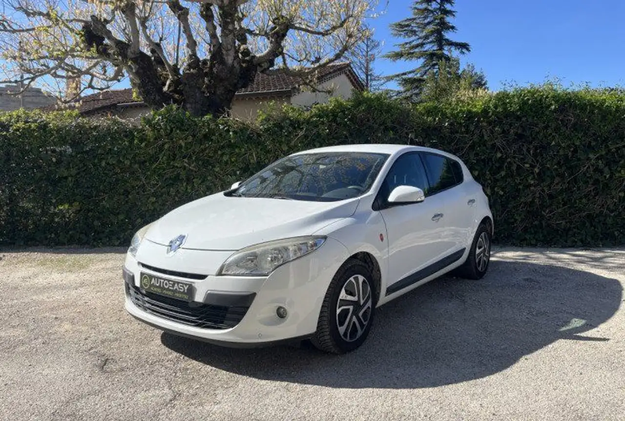 Renault Megane 1.4 TCe XV de France