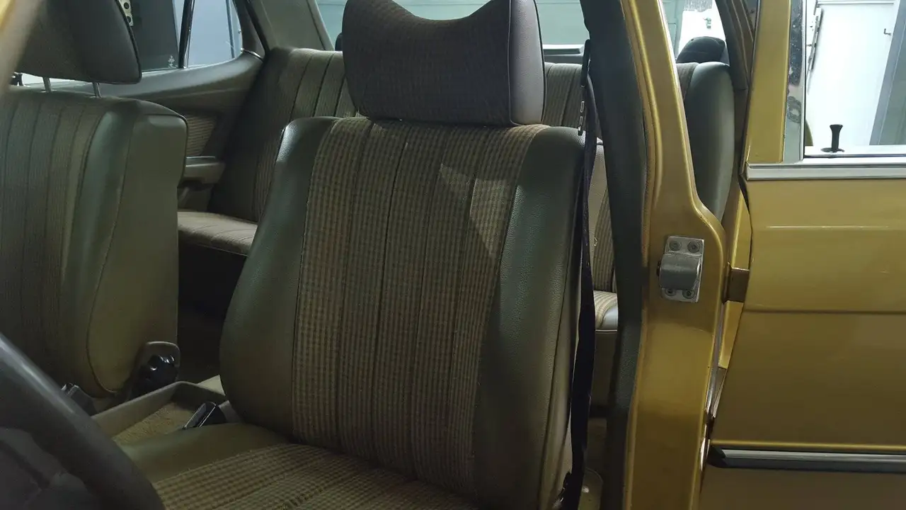 Mercedes-Benz 350 SE, foto 10