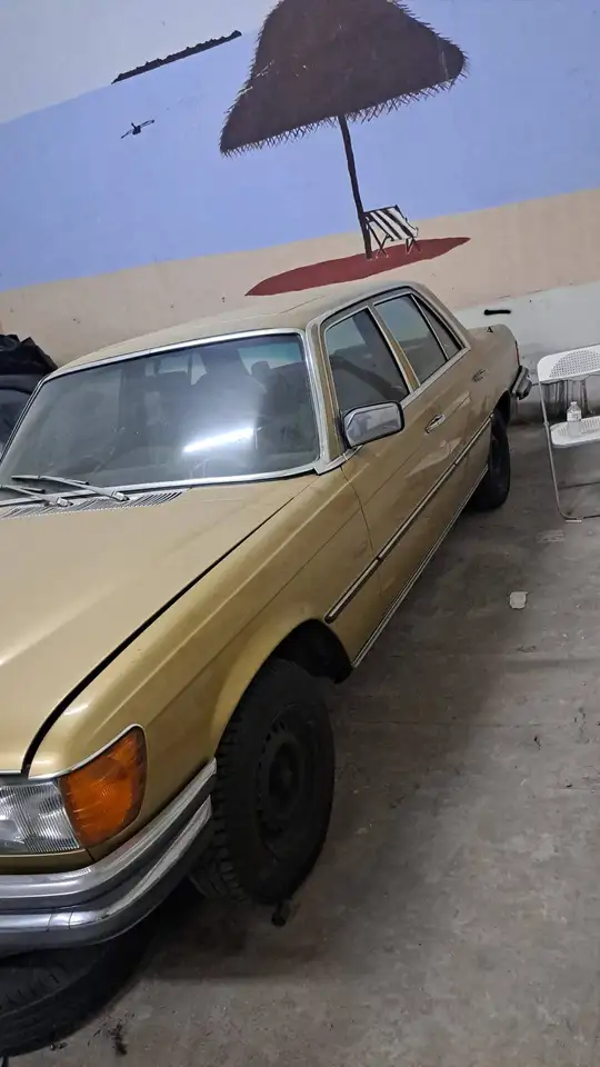 Mercedes-Benz 350 SE, foto 2