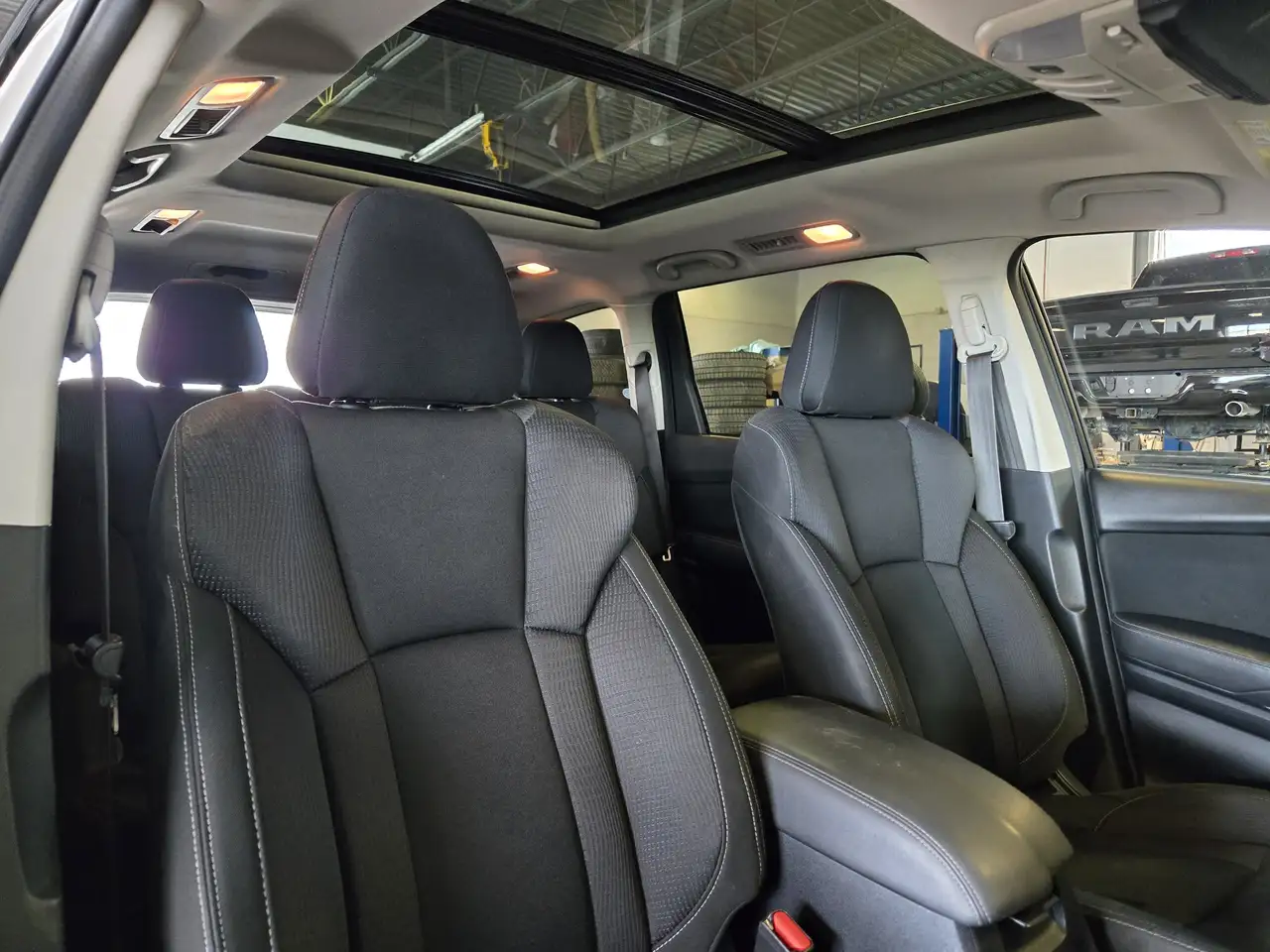 Subaru Ascent photo Subaru Ascent