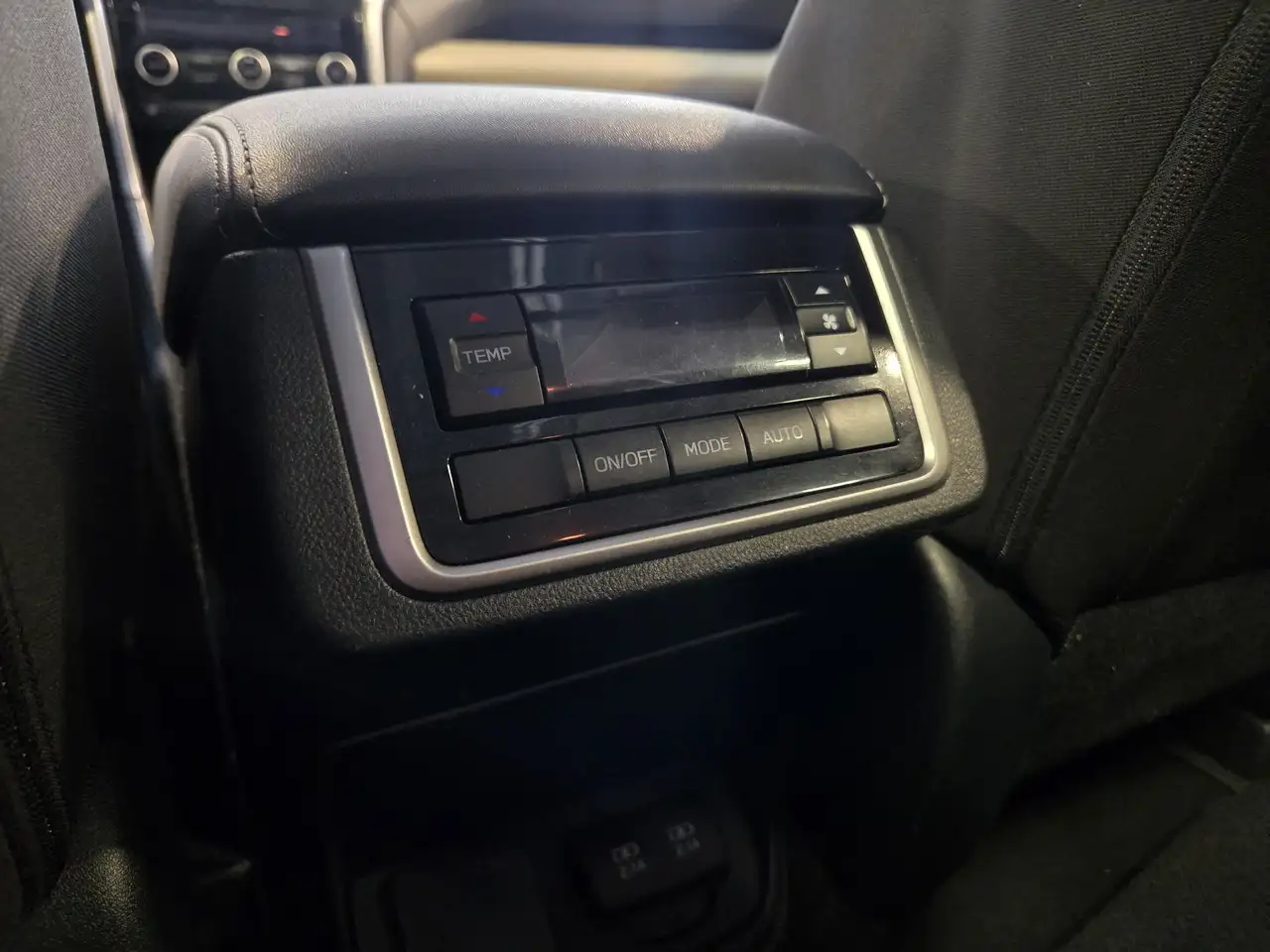 Subaru Ascent photo Subaru Ascent