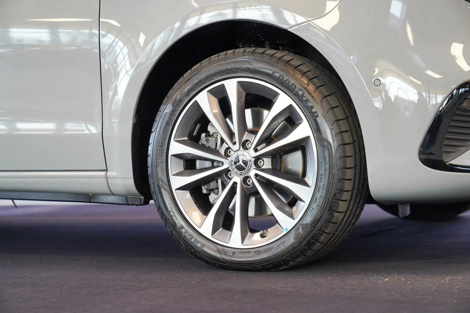 Mercedes-Benz V 250 Marco Polo 250 d alpingrau Leder 360° Standheizu Grau - 2