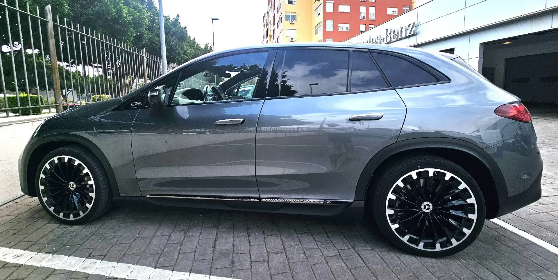 Mercedes-Benz EQE SUV 500 4MATIC AMG Line Premium - 2