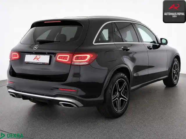 Mercedes-Benz GLC view 5