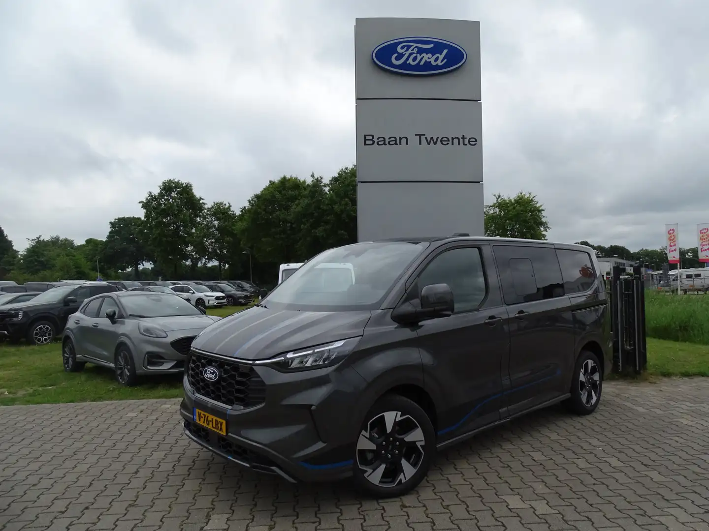 Ford Transit Custom 320 2.0 TDCI L1H1 Sport DC AWD | 170Pk | 19" LM | Gris - 2